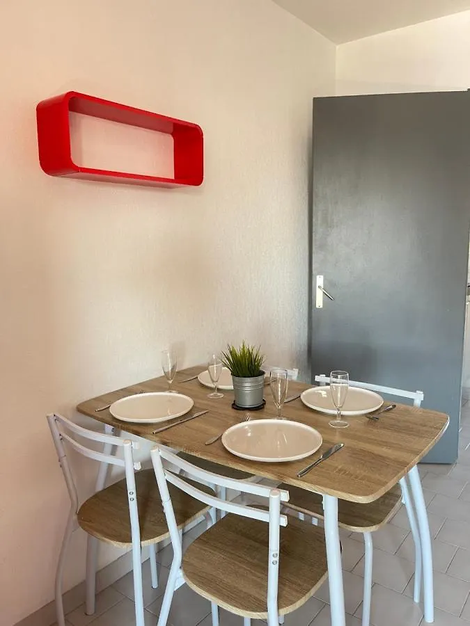 Appartement T2 Avec Piscine 5 Mn Des Plages Et Village Sanary-sur-Mer Frankrijk
